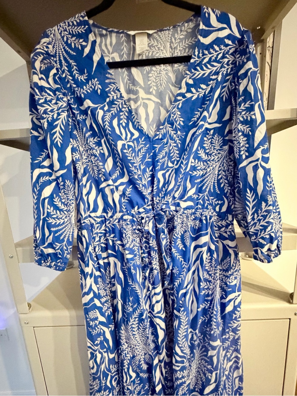 H&M Blue and White Print Light Cotton Midi Dress Tie Waist Size Small